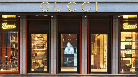 gucci shoes shop in islamabad|Gucci showroom in india.